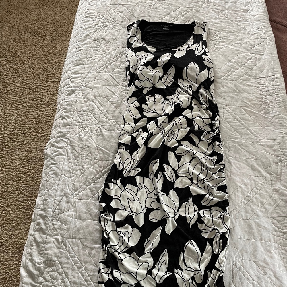 Pea in the Pod Bodycon Maternity Dress